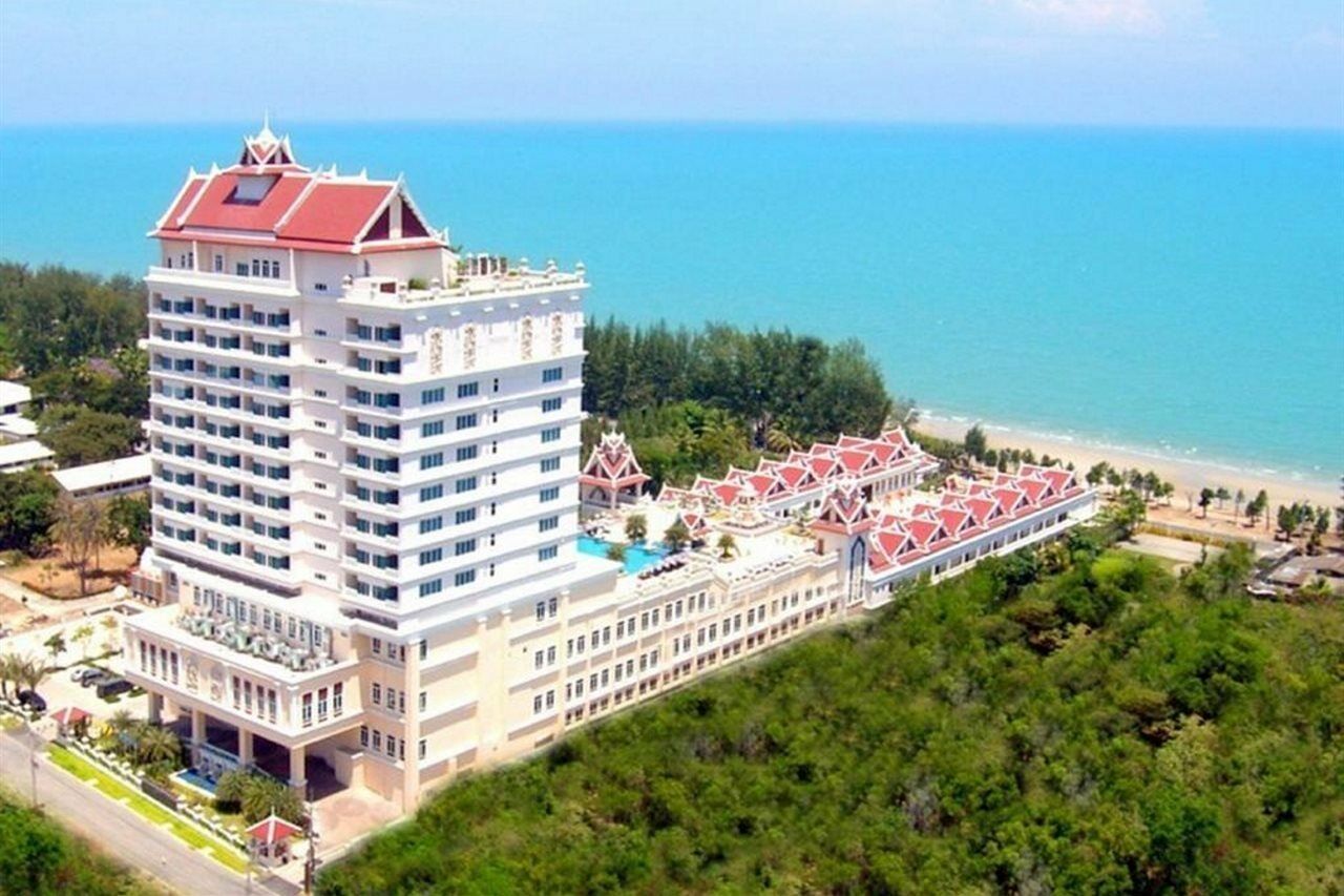 Grand Pacific Sovereign Resort&Spa Cha-am Exterior foto